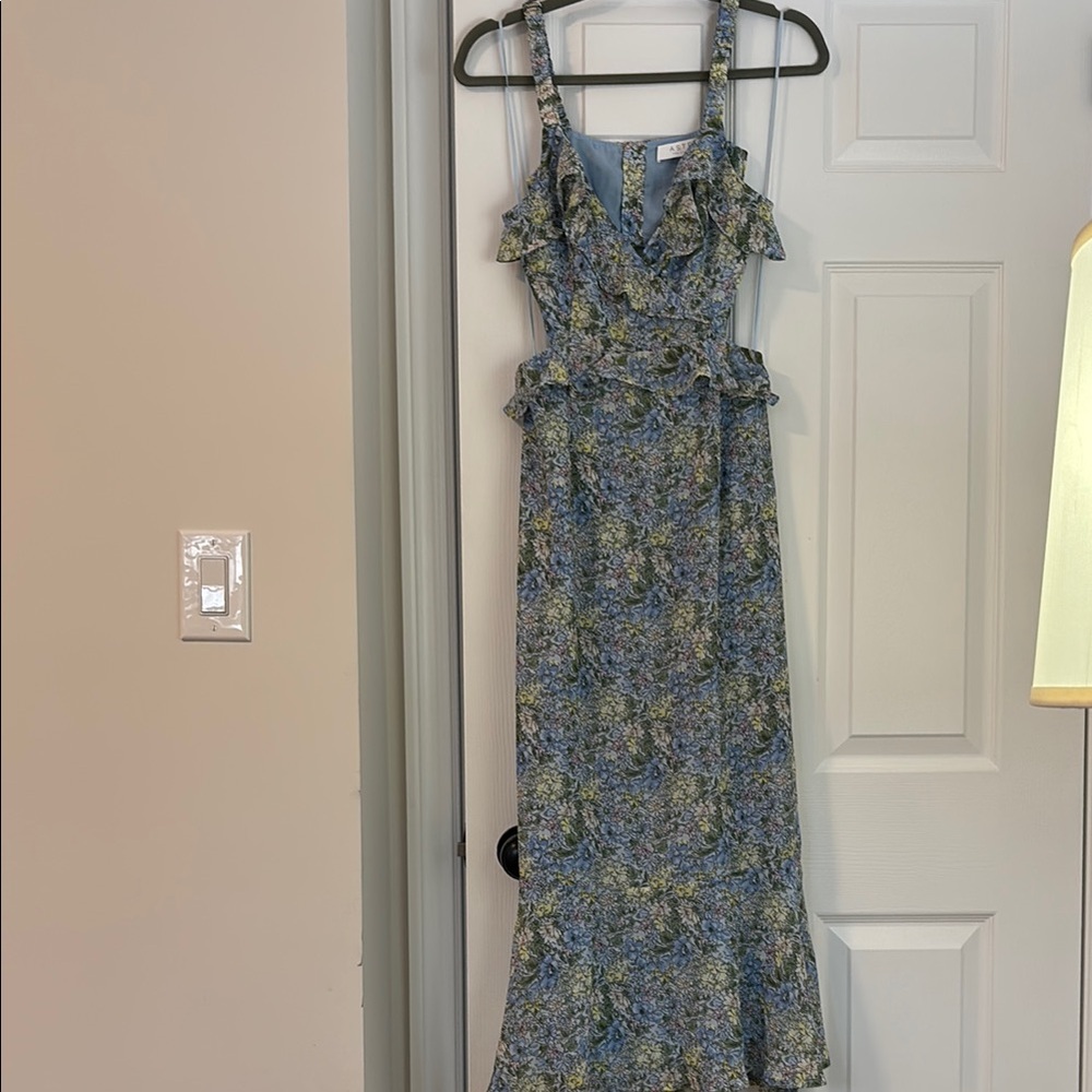 Floral Blue Midi cutout Dress
